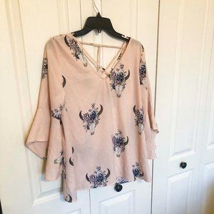 NWOT boutique cow-skull crisscross blouse M